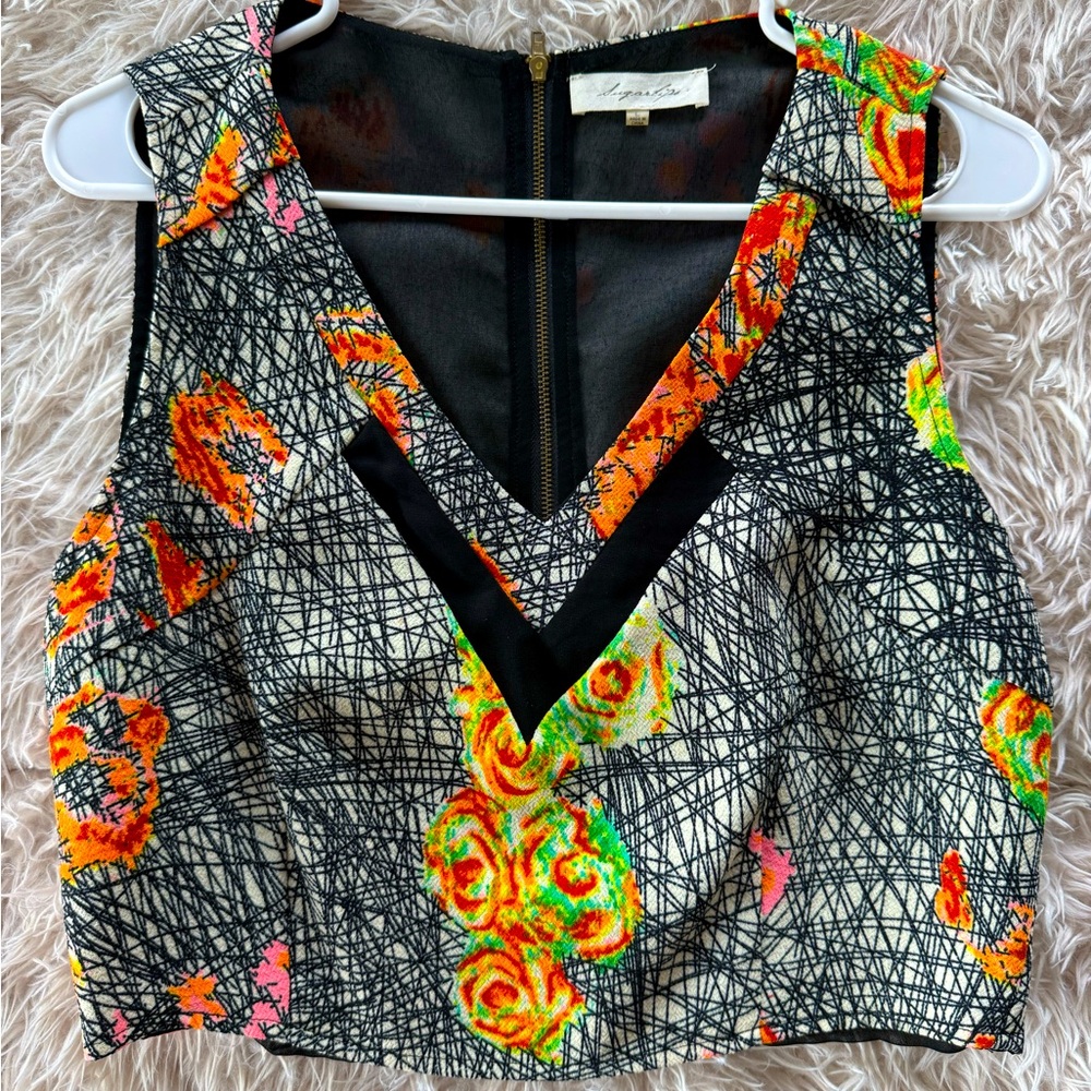 Sugarlips Unique crop top